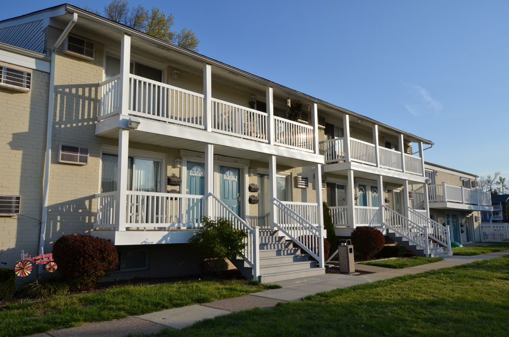 Brittany Springs Apartments Photo 11